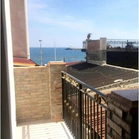 Pensionat Da Marco&mary Giardini Naxos